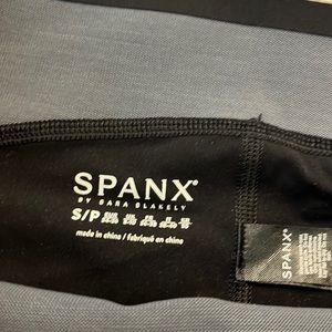 Spank leggings size small.